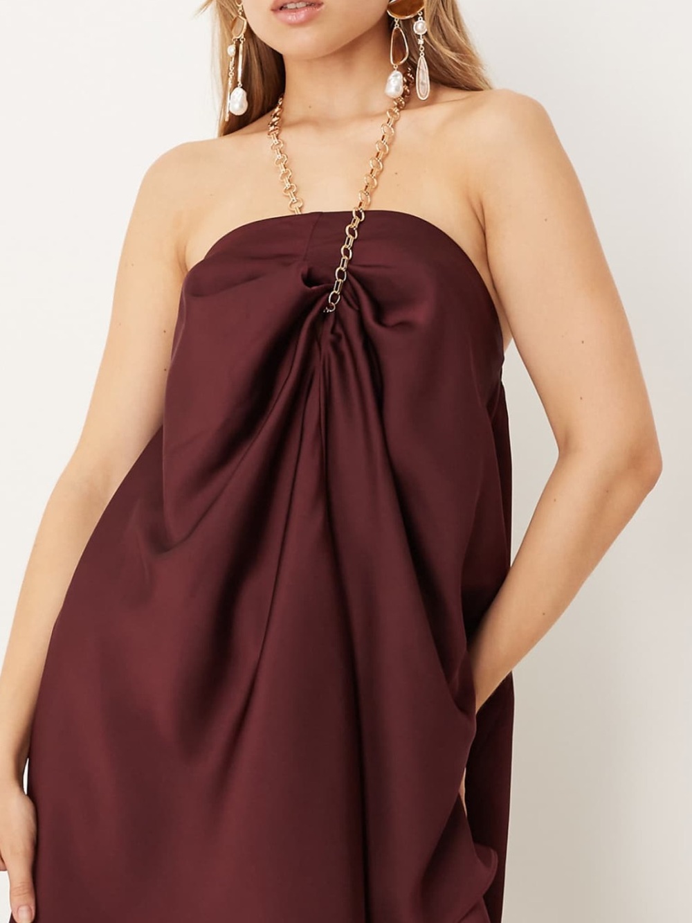 NWT ASOS DESIGN gold chain halter neck satin top in plum M